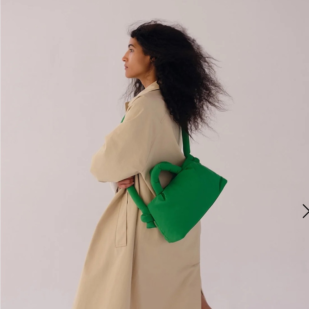 Ölend Backpacks. Mini Ona Softbag in Green
